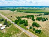 7350 Farm Road 2573 - Photo 30