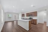 2566 Russell Street - Photo 8