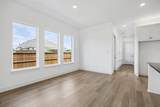 329 Callum Parkway - Photo 7