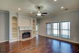 340 Avondale - Photo 3