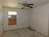 582 Fm 246 - Photo 9
