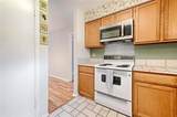 923 Courtney - Photo 10