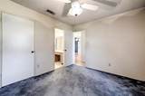 923 Courtney - Photo 16