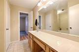 923 Courtney - Photo 17