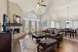 914 Hidden Lakes Drive - Photo 14