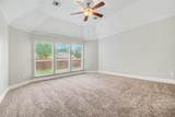 9901 Queens Road - Photo 18