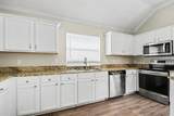 9901 Queens Road - Photo 7
