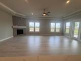 2400 Camino Way - Photo 2