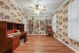 202 Fox Hollow - Photo 5