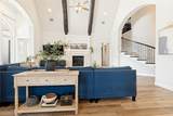 2803 Majestic Prince Street - Photo 9