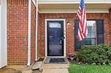 212 Samuel Boulevard - Photo 2