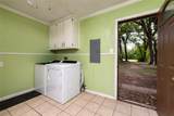 1517 Oakridge Court - Photo 32