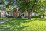 301 Dee Lane - Photo 1