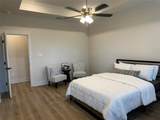 1033 Queen Elizabeth Drive - Photo 31