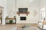 1040 Snowy Owl Drive - Photo 10