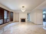 1429 Greenbriar Drive - Photo 3