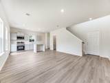 936 Holly Avenue - Photo 3