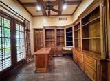 1930 Fair Oaks Lane - Photo 7