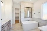 2804 Manchester Court - Photo 17
