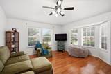 1213 Hampton Drive - Photo 3