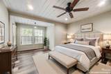 4419 Lawnview Avenue - Photo 9