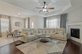 1005 Pinnacle Breeze Drive - Photo 8
