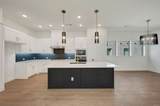 2037 Mack Avenue - Photo 14
