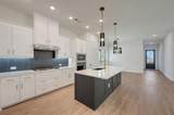 2037 Mack Avenue - Photo 15