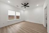 824 Hubert Street - Photo 12
