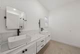 824 Hubert Street - Photo 13