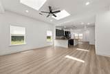 824 Hubert Street - Photo 4