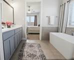 910 Park Vista Drive - Photo 10