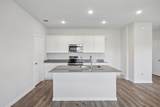 828 Hillcrest Boulevard - Photo 8