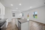 828 Hillcrest Boulevard - Photo 9