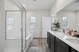 2028 Saddle Way - Photo 15