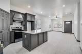 705 Lakeland Drive - Photo 5