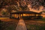 2409 Green Oaks Street - Photo 32