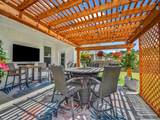 105 Furlong - Photo 3