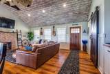 320 English Court - Photo 36