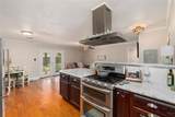 1604 Oakland Terrace - Photo 11