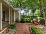 1107 Park Drive - Photo 3