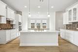 685 Red Maple Road - Photo 18