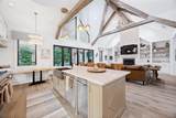 704 Palisades Drive - Photo 10