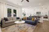 410 Pecan Street - Photo 3