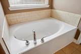 817 Hazels Way - Photo 16