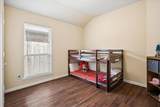 817 Hazels Way - Photo 19
