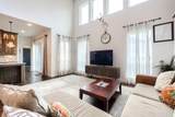 1037 Sarah Street - Photo 11