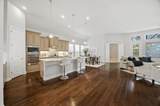 121 Oakwood Lane - Photo 14