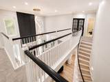 618 Oak Tree Cove - Photo 12