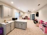 618 Oak Tree Cove - Photo 16